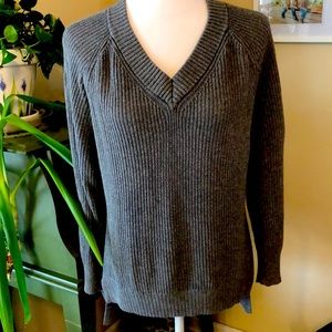 Soho oversized boyfriend gray sweater, longer back